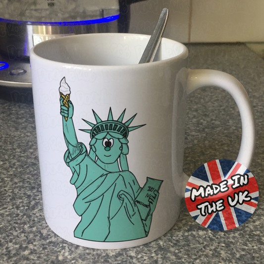 Funny Statue Of Liberty Mug - Statue Of Liberty Holding Ice Cream - Ice Cream Lover Gift